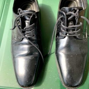 Men’s Shoes - Black 8 1/2M  -  $30